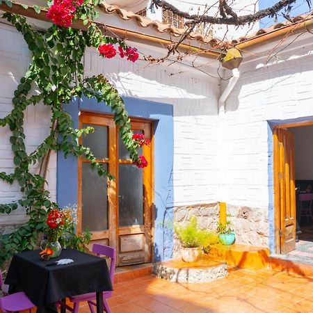 Hostal Zeballos Tarija Bagian luar foto
