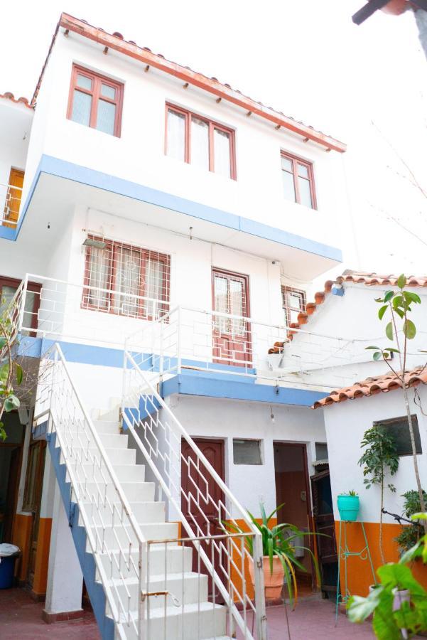 Hostal Zeballos Tarija Bagian luar foto