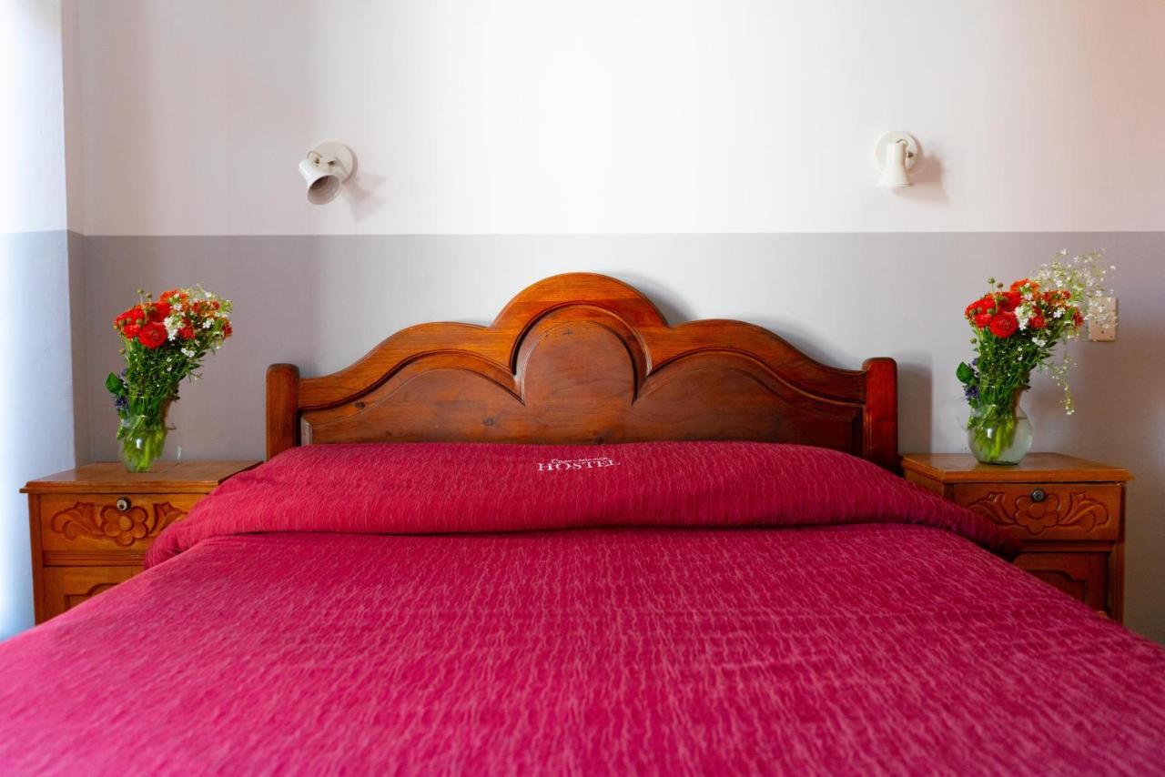 Hostal Zeballos Tarija Bagian luar foto