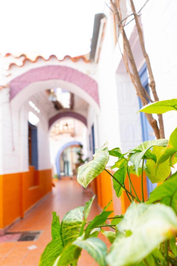 Hostal Zeballos Tarija Bagian luar foto